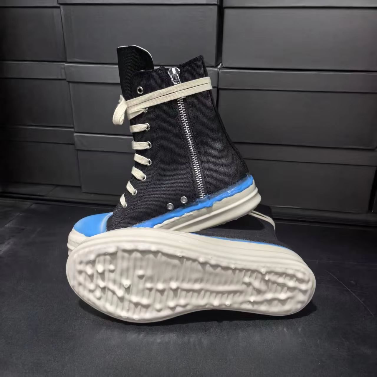 Men'S Shoes Zipper - รองเท้าบูทข้อเท้าดีไซน์พิเศษสำหรับผู้หญิง แบบผูกเชือก สีดำขาว สไตล์ลำลอง เท่ห์ๆ รองเท้าผู้หญิงหุ้มข้อสูง